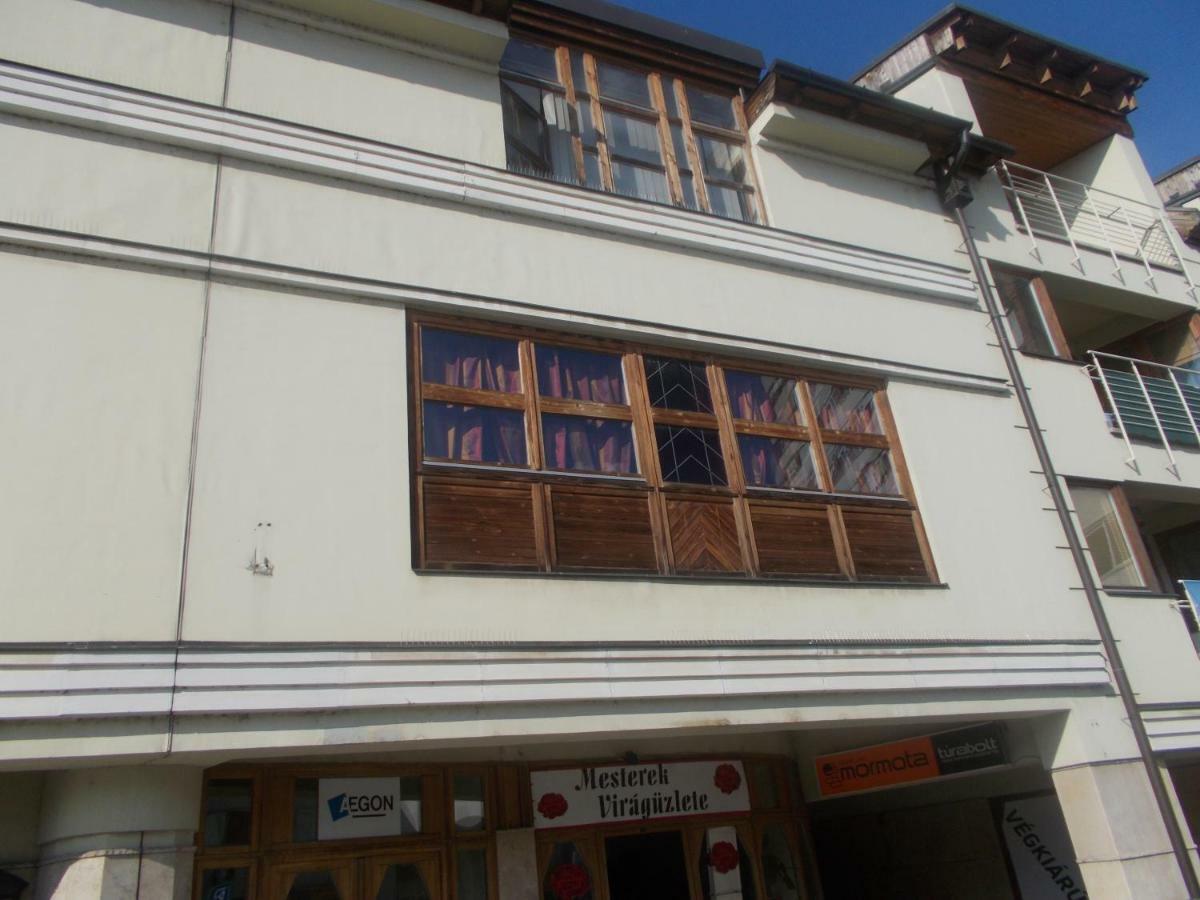 Retron Szinva-Lux Hotel Miskolc Eksteriør billede